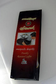 新たに焼かれたコーヒーのための薄板にされた物質的な 1kg コーヒー包装袋