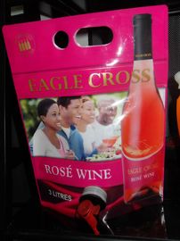 薄板になる再使用可能赤ワイン、ブドウのワインのための口が付いている袋を立てます